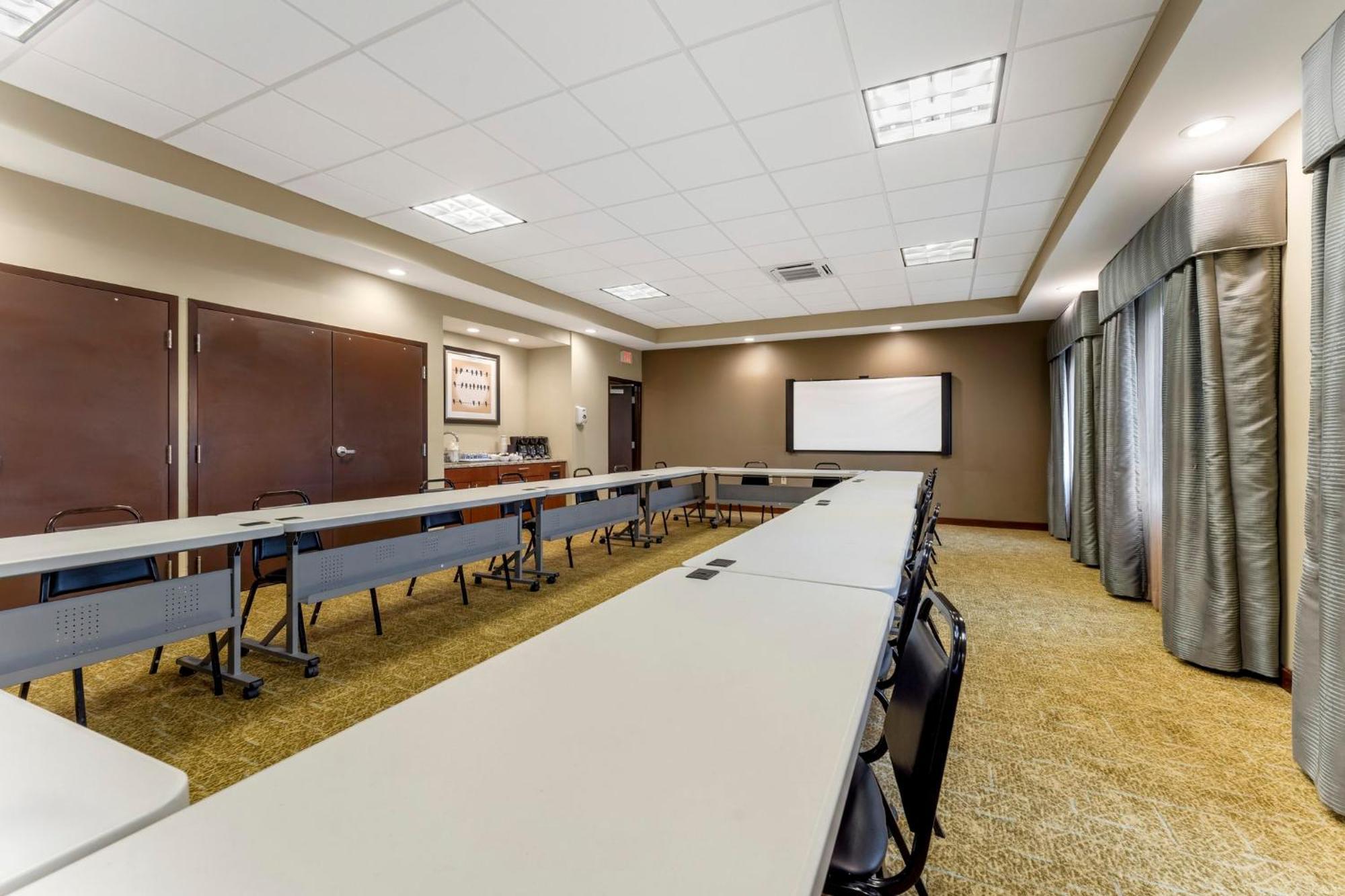 Staybridge Suites - Pittsburgh-Cranberry Township By Ihg Warrendale Exterior foto